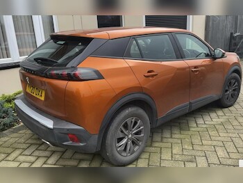 Used Peugeot 2008 2020 for sale - 77935666: Photo