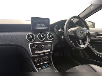 Used Mercedes-Benz A-Class 2018 for sale - 79367006: Photo