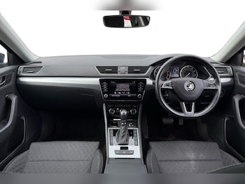 Used Skoda Superb 2020 for sale - 75468528: Photo