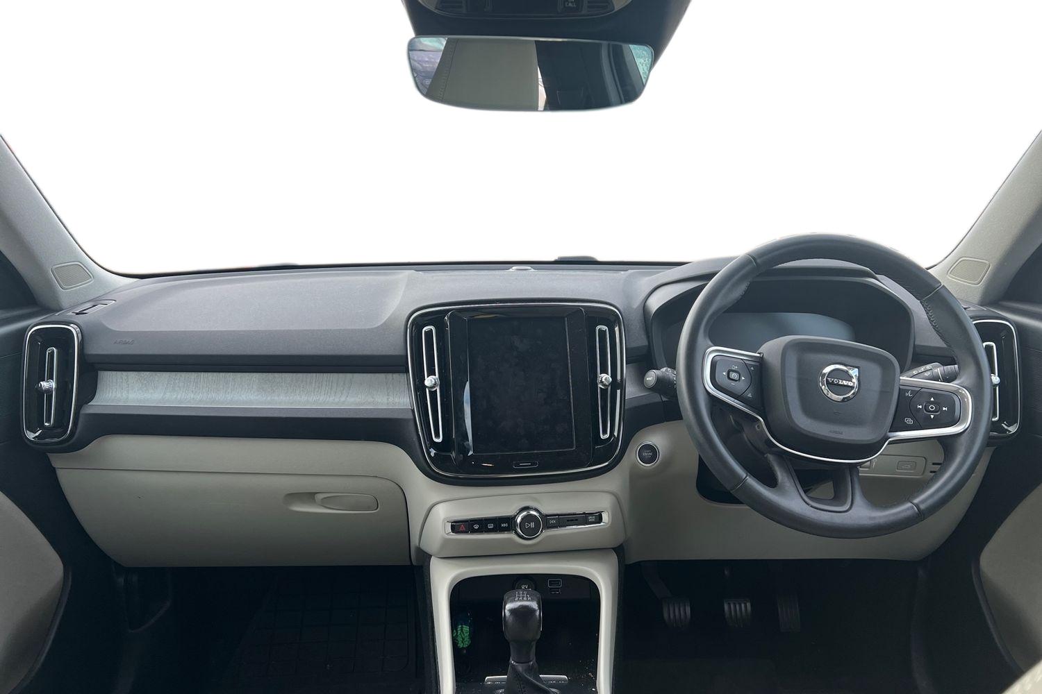 Used Volvo XC40 2022 for sale - 78197651: Photo 3