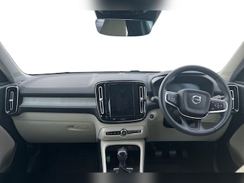 Used Volvo XC40 2022 for sale - 78197651: Photo