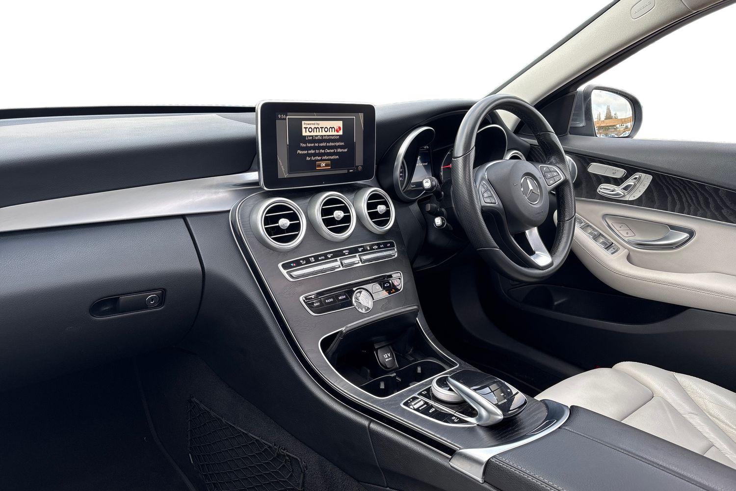 Used Mercedes-Benz C Class 2016 for sale - 77527680: Photo 4