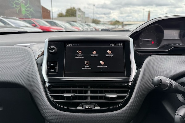 Used Peugeot 2008 2019 for sale - 75418290: Photo 6