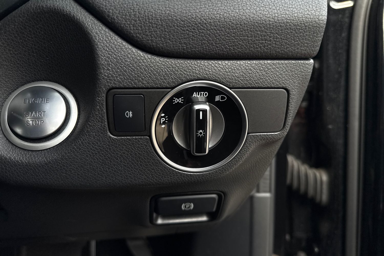 Used Mercedes-Benz GLA 2018 for sale - 76264131: Photo 12