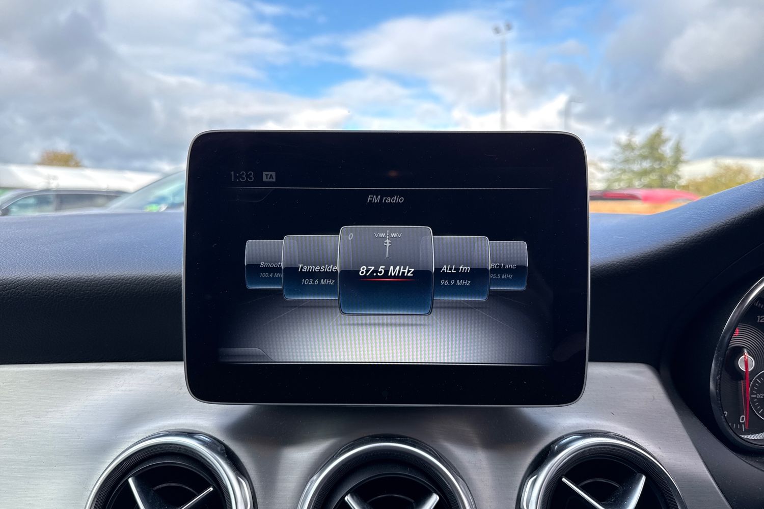 Used Mercedes-Benz GLA 2018 for sale - 76264131: Photo 6