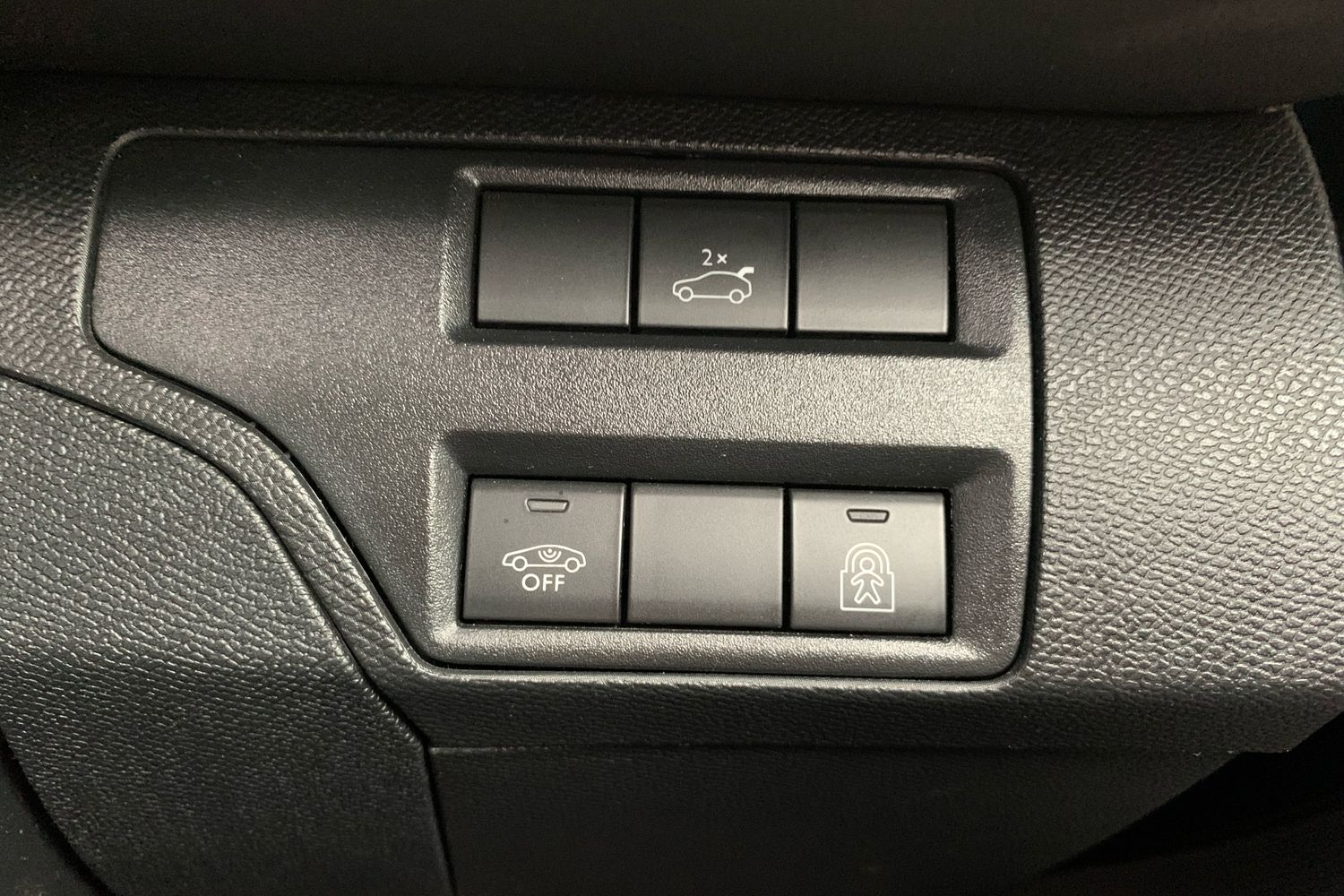 Used Peugeot 3008 2017 for sale - 76267890: Photo 10