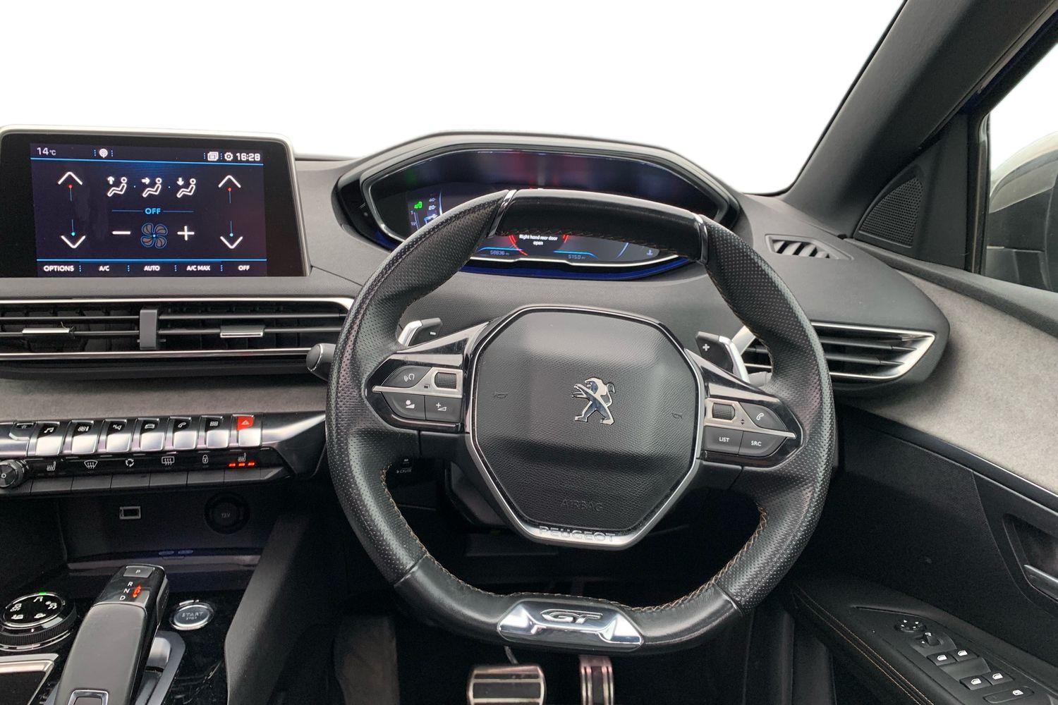 Used Peugeot 3008 2017 for sale - 76267890: Photo 5