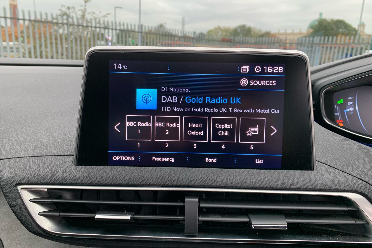 Used Peugeot 3008 2017 for sale - 76267890: Photo 6