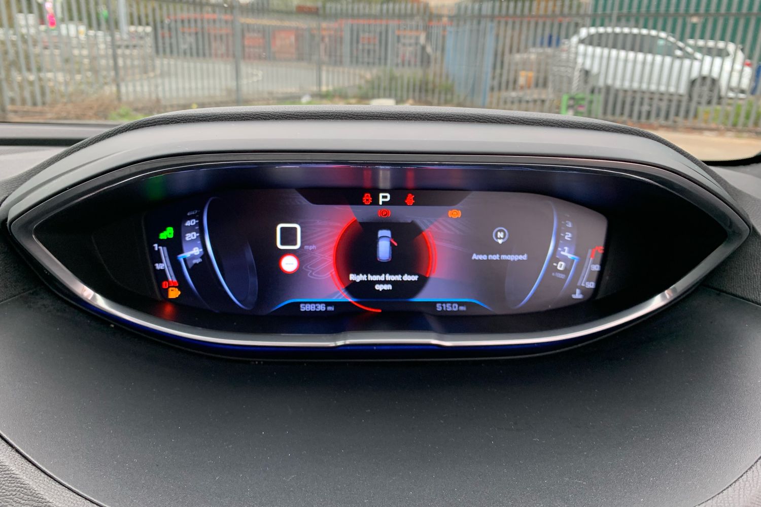 Used Peugeot 3008 2017 for sale - 76267890: Photo 9