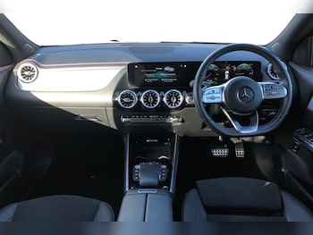 Used Mercedes-Benz EQA 2022 for sale - 76789762: Photo