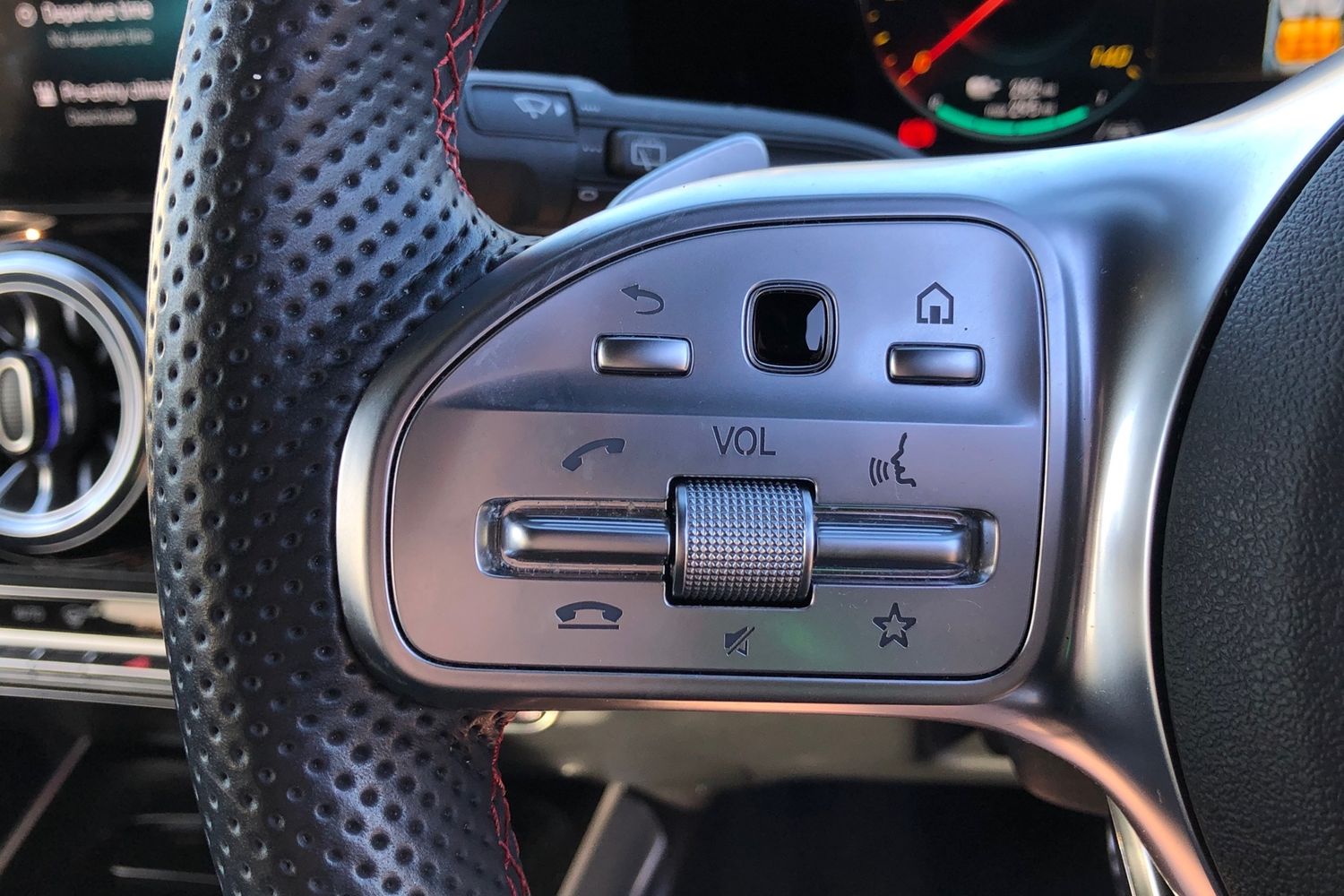 Used Mercedes-Benz EQA 2022 for sale - 76789762: Photo 6