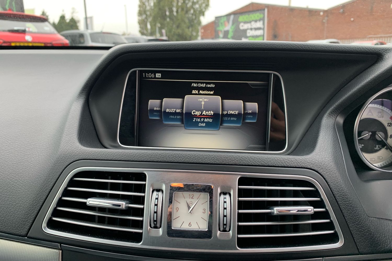 Used Mercedes-Benz E Class 2016 for sale - 76649313: Photo 6