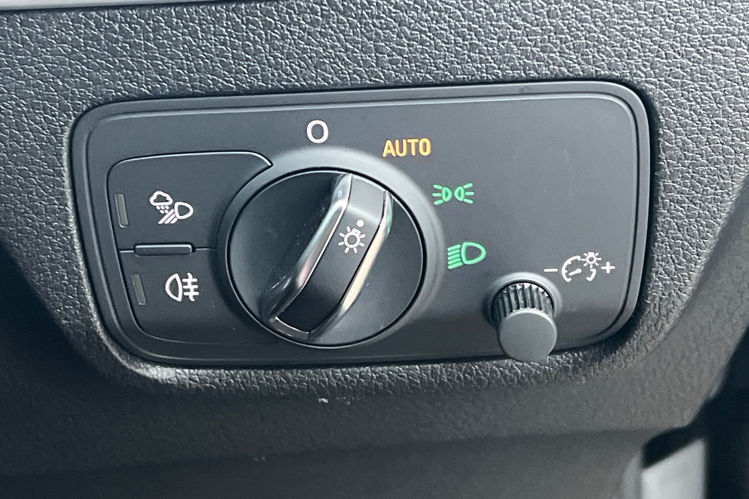 Used Audi Q2 2021 for sale - 77262614: Photo 19