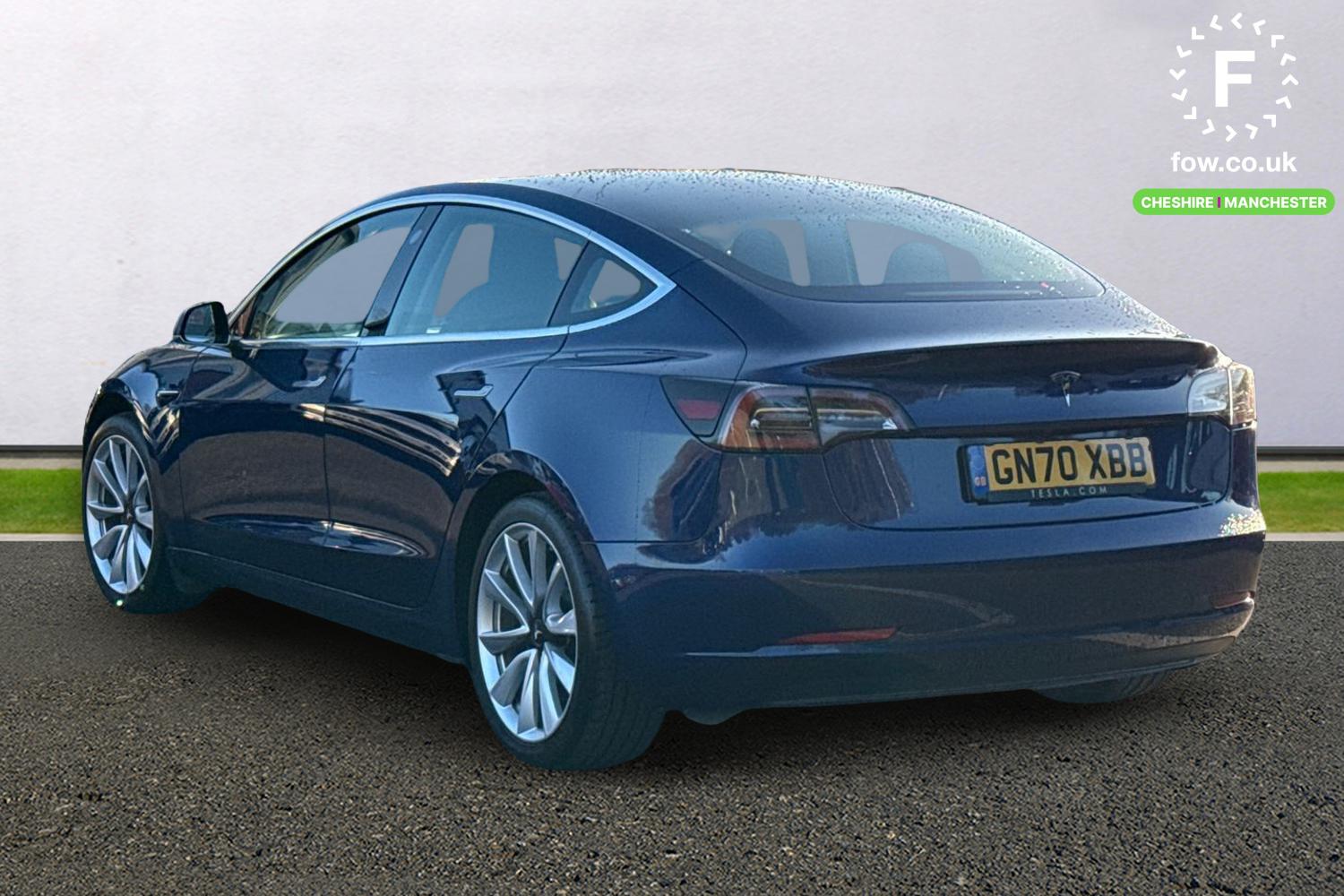 Used Tesla Model 3 2020 for sale - 76929310: Photo 2