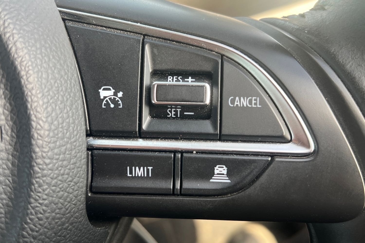 Used Suzuki Swift 2022 for sale - 76697608: Photo 10