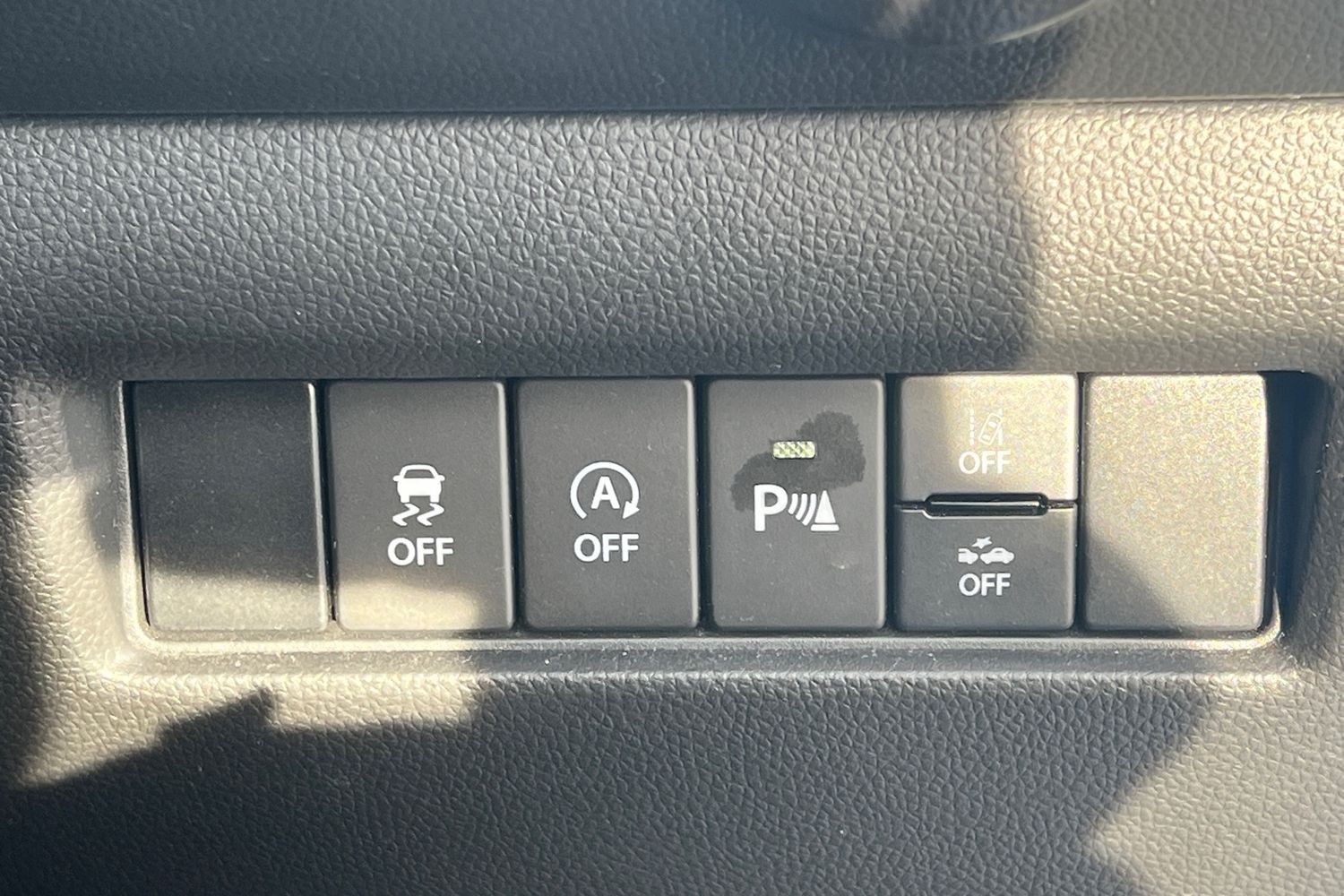 Used Suzuki Swift 2022 for sale - 76697608: Photo 16