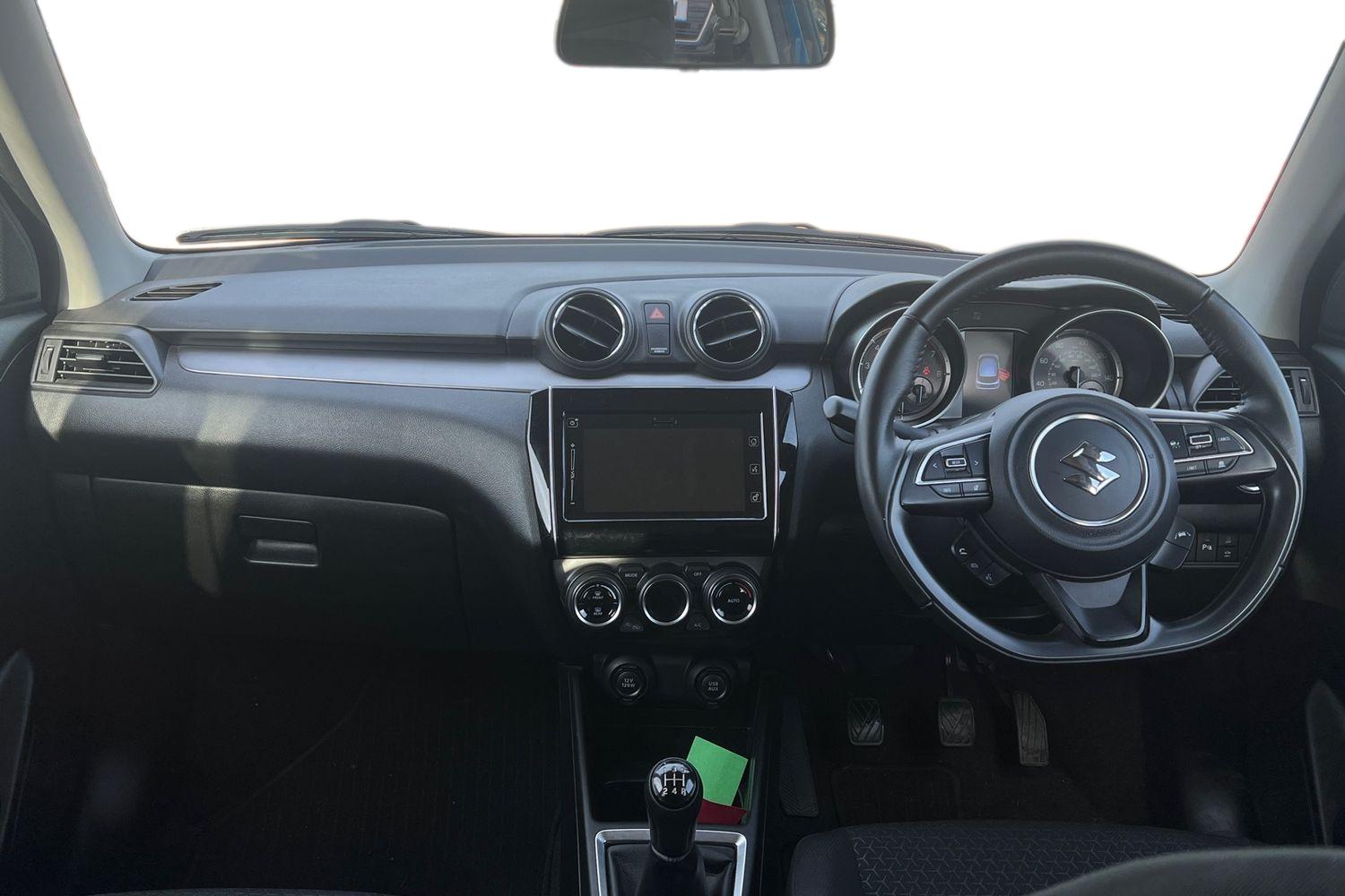 Used Suzuki Swift 2022 for sale - 76697608: Photo 3