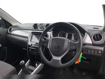 Used Suzuki Vitara 2017 for sale - 78939569: Photo
