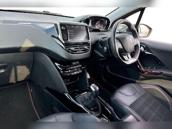 Used Peugeot 2008 2019 for sale - 77361910: Photo