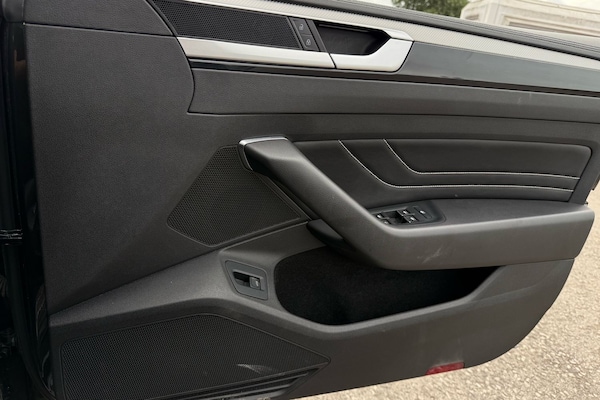Used Volkswagen Arteon 2023 for sale - 75834670: Photo 12