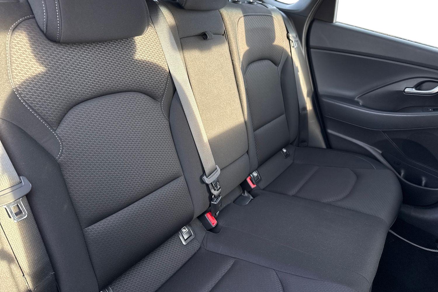 Used Hyundai i30 2017 for sale - 77262505: Photo 15