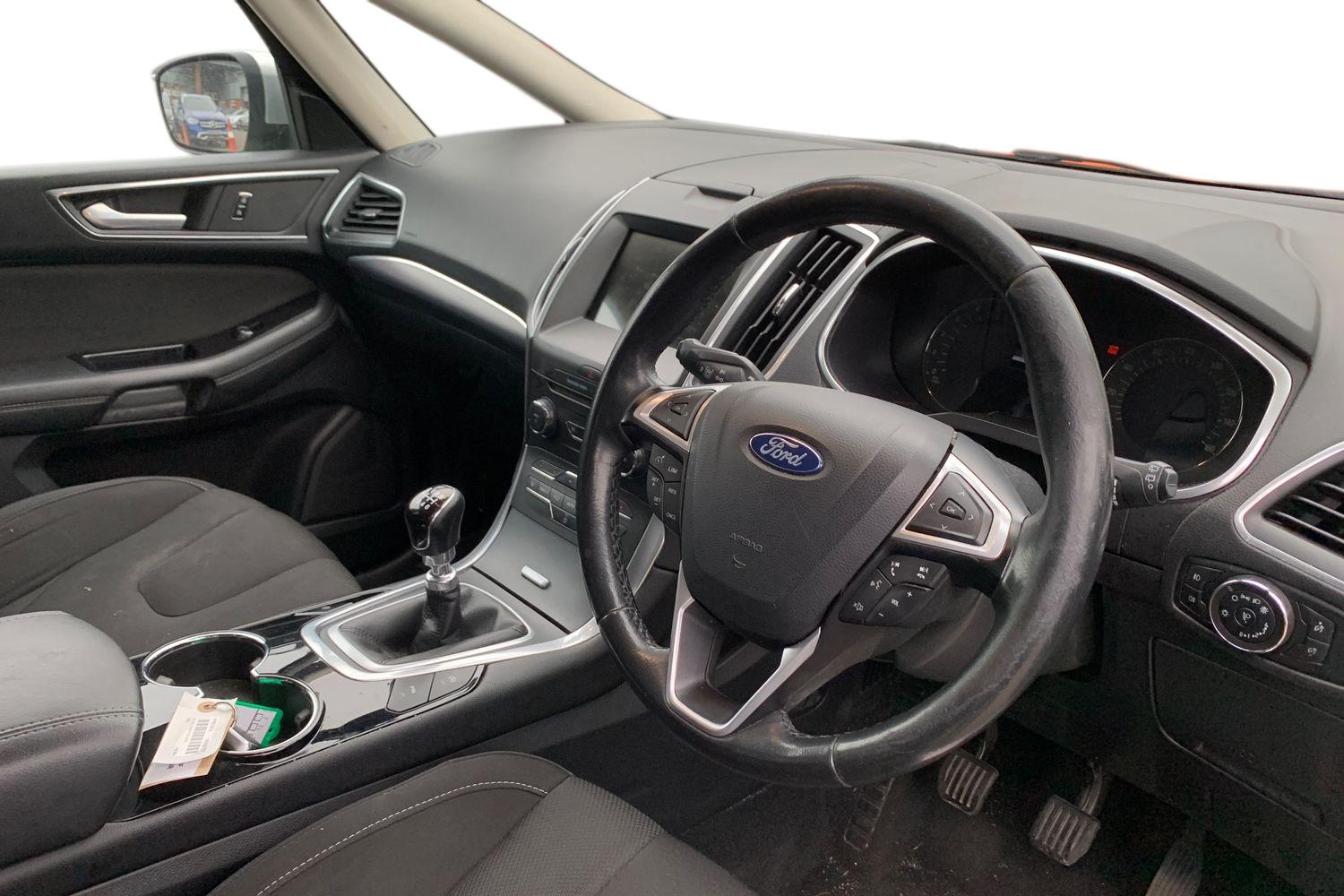 Used Ford S-Max 2017 for sale - 78107686: Photo 3