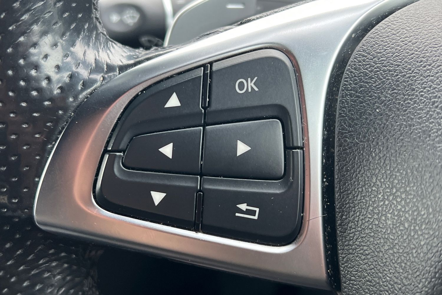 Used Mercedes-Benz GLE 2018 for sale - 77805273: Photo 14