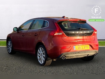 Used Volvo V40 2013 for sale - 77313120: Photo
