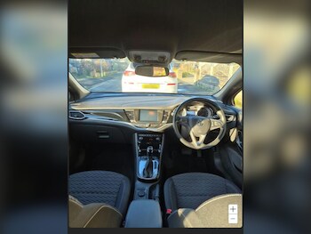 Used Vauxhall Astra 2017 for sale - 77666475: Photo
