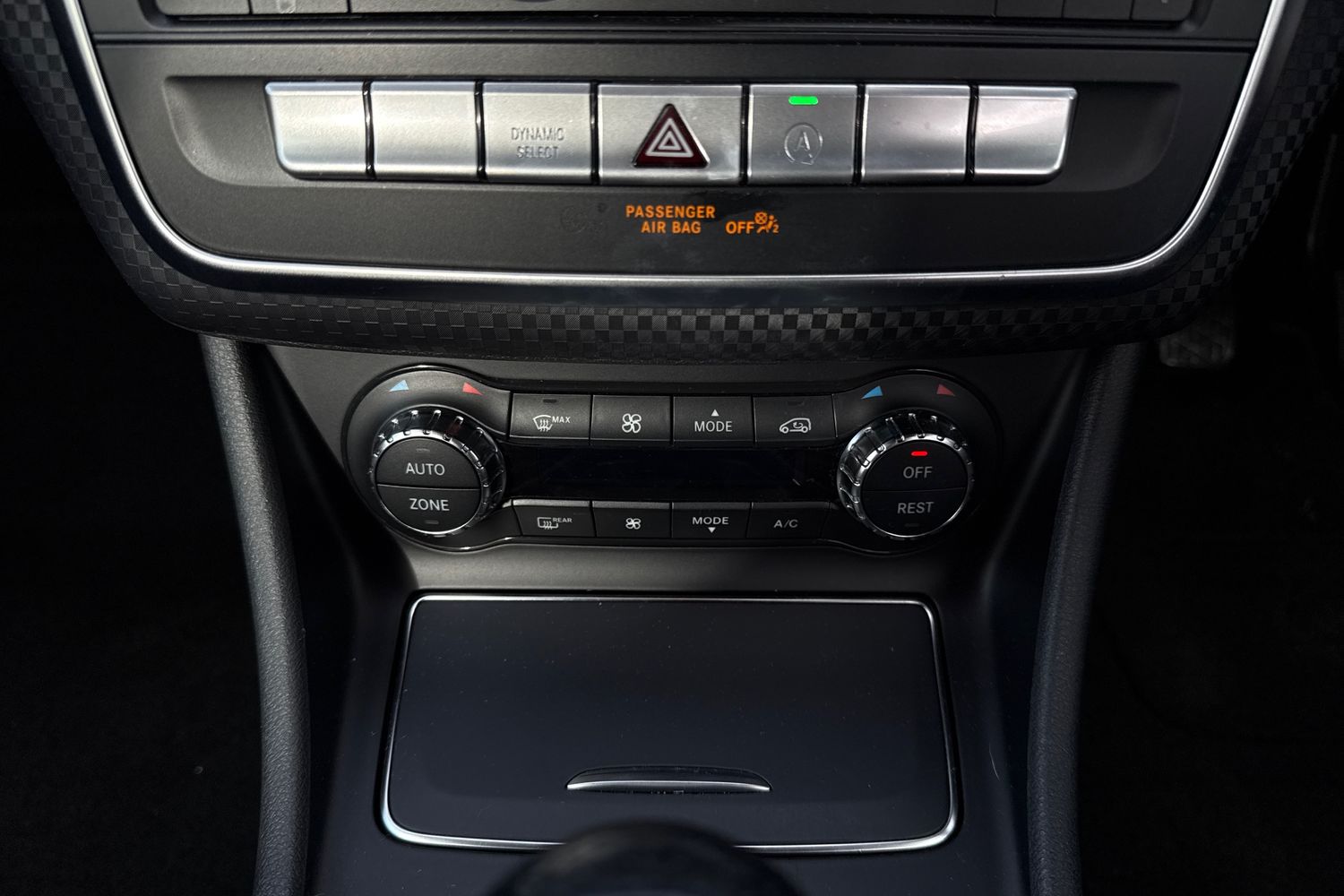 Used Mercedes-Benz A-Class 2018 for sale - 76346368: Photo 8