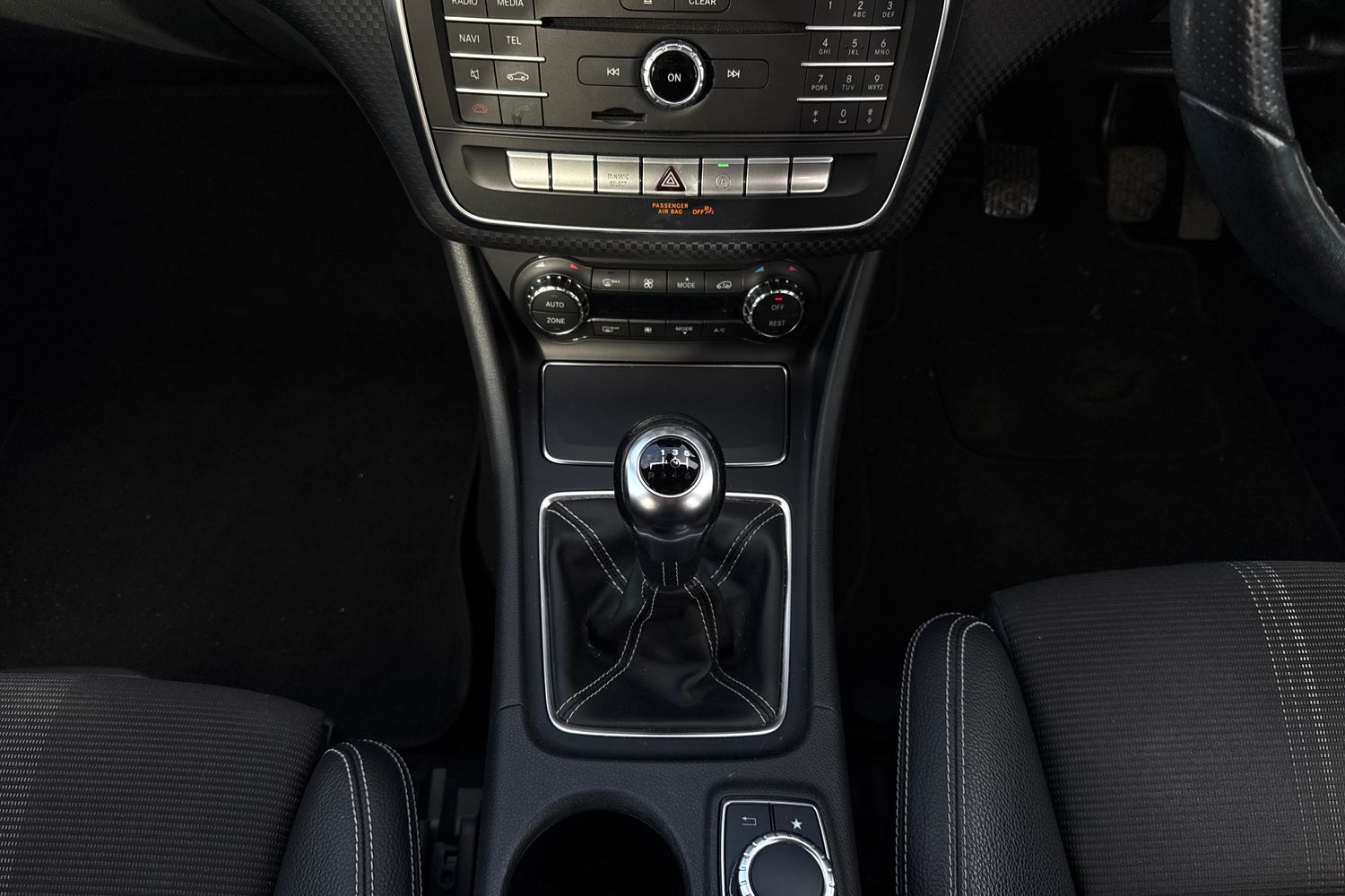 Used Mercedes-Benz A-Class 2018 for sale - 76346368: Photo 9