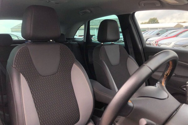 Used Vauxhall Crossland X 2019 for sale - 75667364: Photo 13