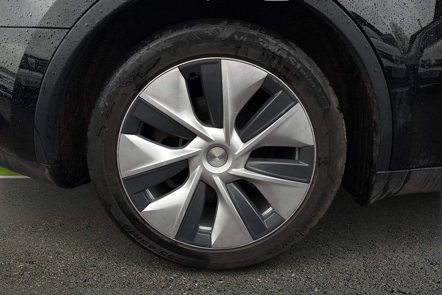 Used Tesla Model Y 2024 for sale - 78029553: Photo 17