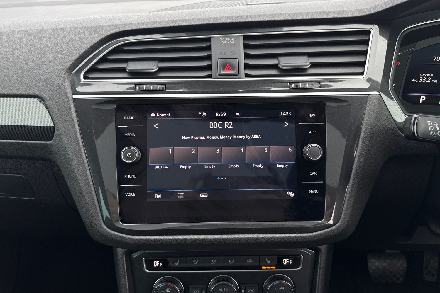 Used Volkswagen Tiguan 2019 for sale - 76280790: Photo 6