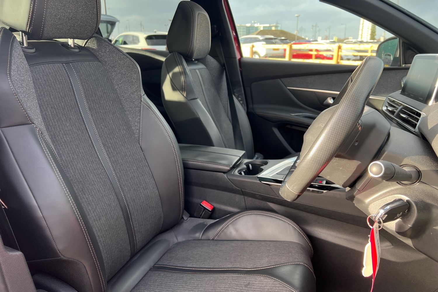 Used Peugeot 3008 2017 for sale - 76732520: Photo 16