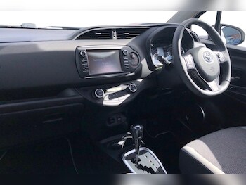 Used Toyota Yaris 2020 for sale - 78368305: Photo