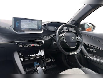 Used Peugeot 2008 2021 for sale - 79342079: Photo