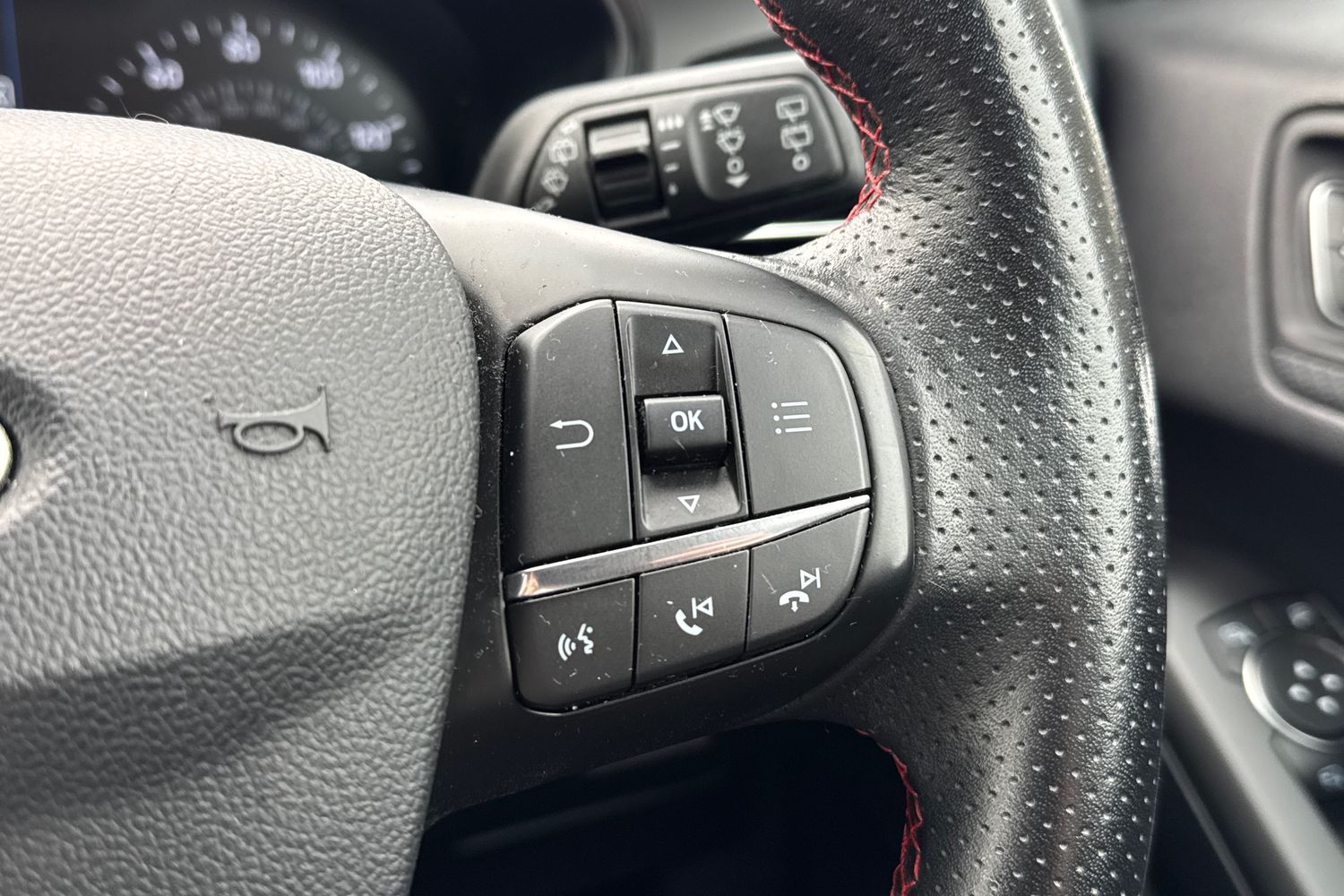 Used Ford Focus 2019 for sale - 76253290: Photo 11