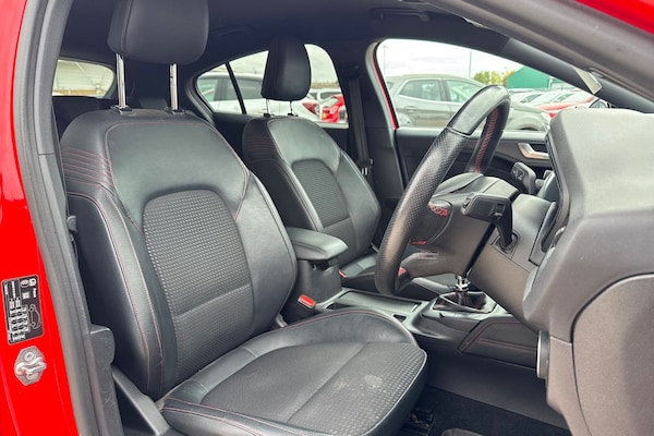 Used Ford Focus 2019 for sale - 76253290: Photo 15