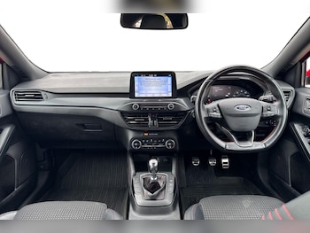 Used Ford Focus 2019 for sale - 76253290: Photo 3