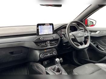 Used Ford Focus 2019 for sale - 76253290: Photo 4