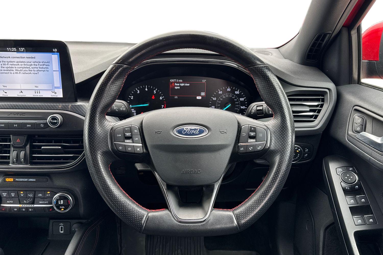 Used Ford Focus 2019 for sale - 76253290: Photo 5