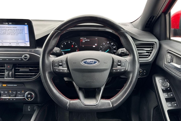 Used Ford Focus 2019 for sale - 76253290: Photo 5