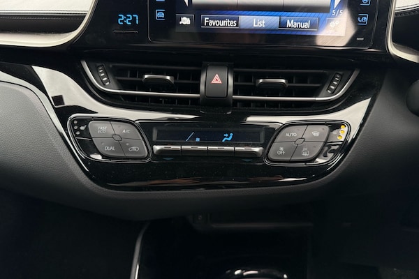 Used Toyota C-HR 2018 for sale - 75661480: Photo 7