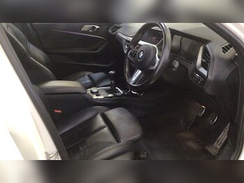 Used BMW 1 Series 2020 for sale - 76368596: Photo