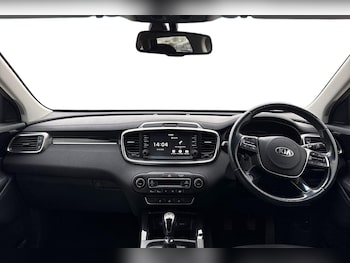 Used Kia Sorento 2018 for sale - 77514734: Photo