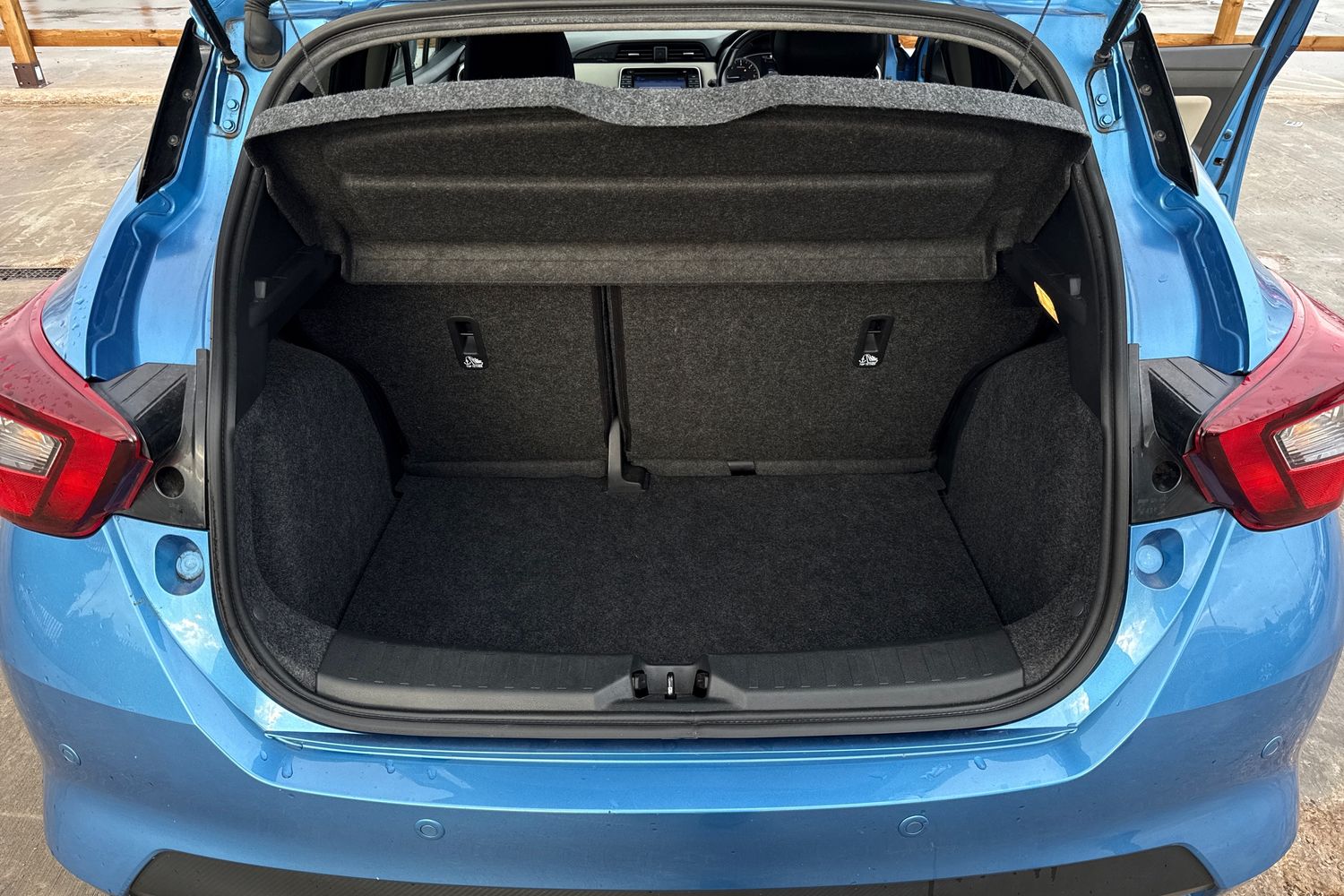 Used Nissan Micra 2017 for sale - 76541106: Photo 17