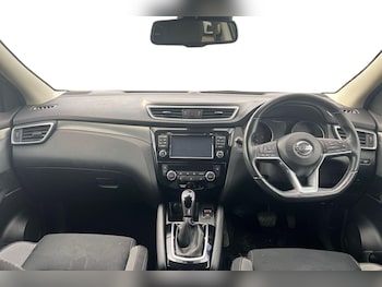 Used Nissan Qashqai 2018 for sale - 78228650: Photo