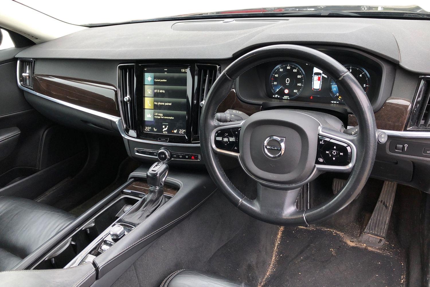 Used Volvo V90 2017 for sale - 77687120: Photo 3