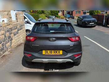 Used Kia Stonic 2018 for sale - 78971604: Photo